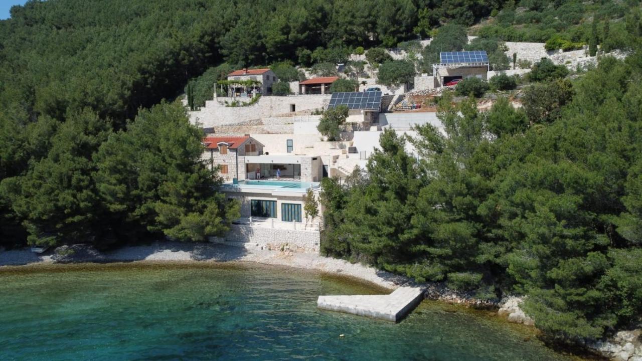 Beachfront Villa Brulupes In Secluded Bay Konstari Dış mekan fotoğraf